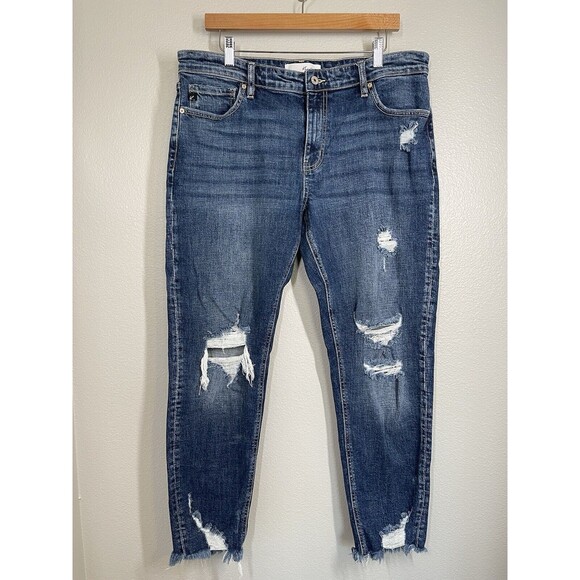 KanCan Mid Rise Slim Distressed Raw Hem Boyfriend Jeans Juniors Size 15/31 EUC - Picture 3 of 14